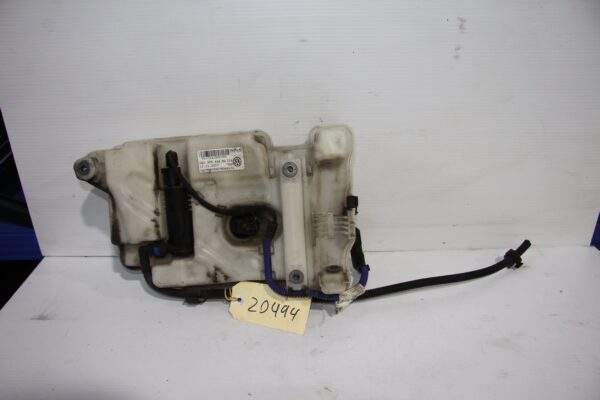 Volkswagen Golf Mk7 Washer Tanks Reservoir with 1 pump 5Q0 955 449 BL