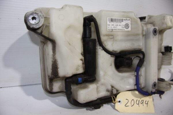 Volkswagen Golf Mk7 Washer Tanks Reservoir with 1 pump 5Q0 955 449 BL