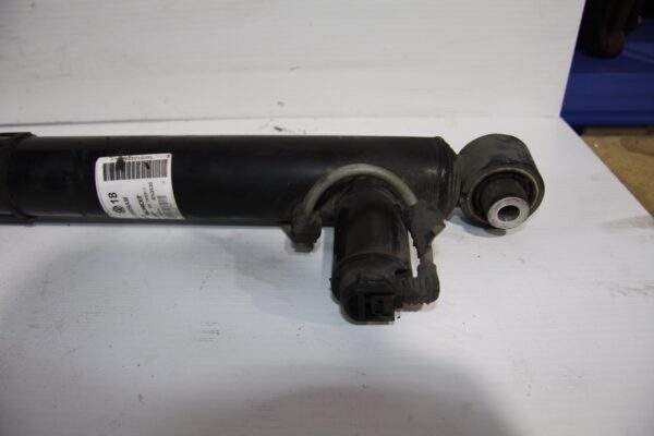 Volkswagen Golf MK7 R Rear Electric DCC Active Shock Absorbers 5Q0 512 009 AM