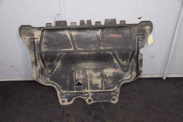 Volkswagen Golf Mk7 Engine Splash Shield Under Tray 5Q0 825 236