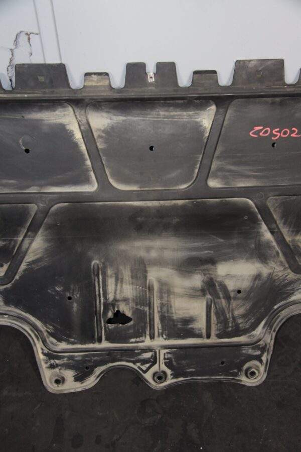 Volkswagen Golf Mk7 Engine Splash Shield Under Tray 5Q0 825 236