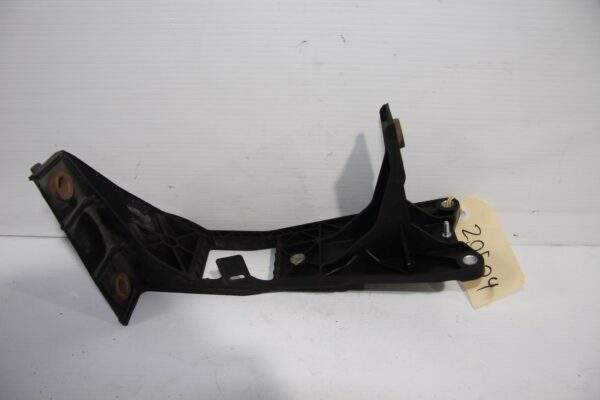 Audi 8V A3 S3 Right Drivers Side Radiator Support Bracket 5Q0 121 093 FD