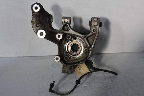 Audi 8V S3 / Volkswagen Mk7 Golf R Rear Left Knuckle Carrier 5Q0 505 435 H