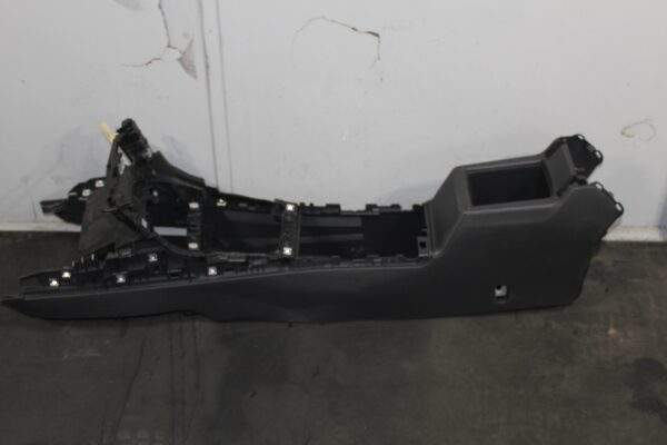 Volkswagen Golf Mk7 TSi GTI R Centre Console 5G2 863 241