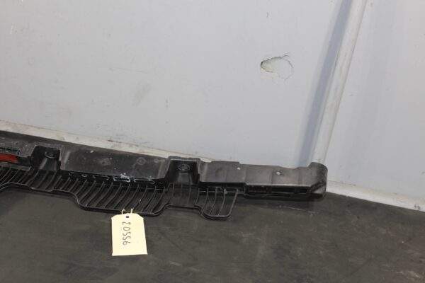 Volkswagen Mk7 Golf Rear Impact Absorber w Entry Antenna 5Q0807863A, 5Q0962131