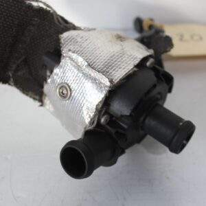 Audi 8V A3 S3 / Volkswagen Mk7 Golf Auxillary Coolant Water Pump 5Q0 965 567 H - Image 2