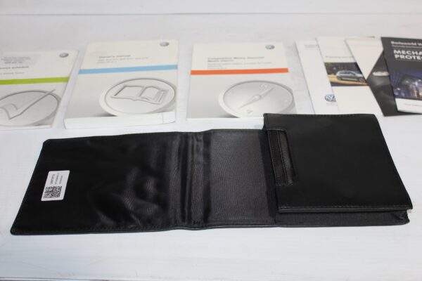 Volkswagen Golf Mk7 R Owners Service Books with Pouch
