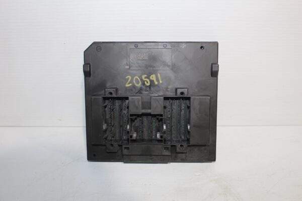 Audi 8V A3 S3 / Volkswagen Golf GTi R Body Control Module BCM 5Q0 937 084 AJ