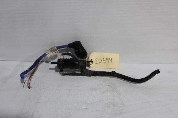 Volkswagen Audi Windscreen Washer Pump 1K6 955 651