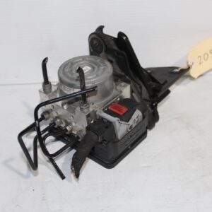 Volkswagen Golf Mk7 R ABS Pump 5Q0 907 379 L - Image 2