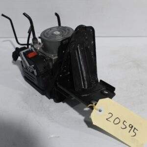 Volkswagen Golf Mk7 R ABS Pump 5Q0 907 379 L - Image 6