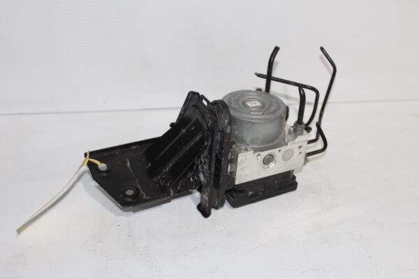 Volkswagen Golf Mk7 R ABS Pump 5Q0 907 379 L