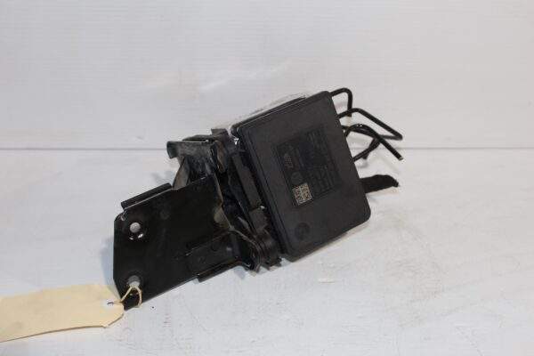 Volkswagen Golf Mk7 R ABS Pump 5Q0 907 379 L