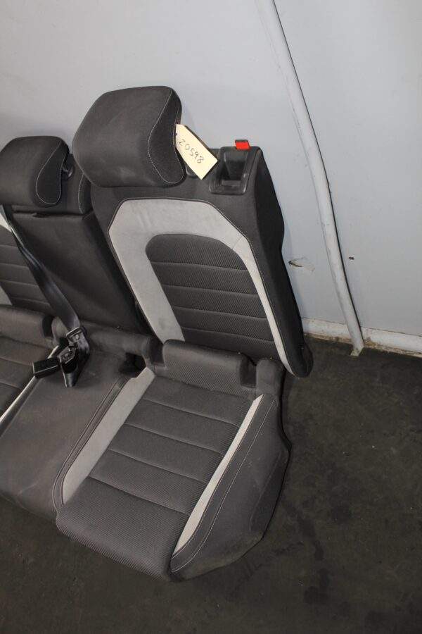 Volkswagen Golf Mk7 R Rear Fabric Seats