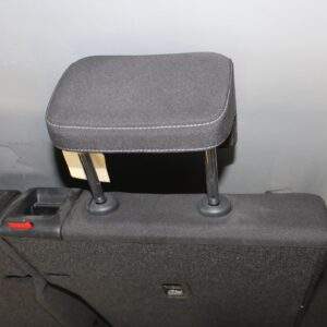 Volkswagen Golf Mk7 R Rear Fabric Seats - Image 4