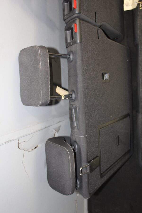 Volkswagen Golf Mk7 R Rear Fabric Seats