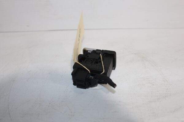 Volkswagen Golf Mk7 TSI GTI R Handbrake Button Switch 5Q0 927 225 D