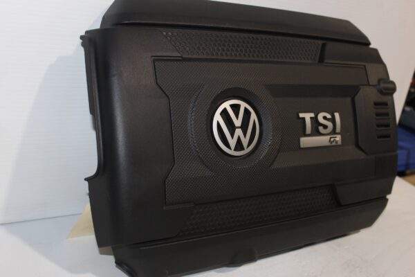 Volkswagen Golf Mk7 R Engine Cover