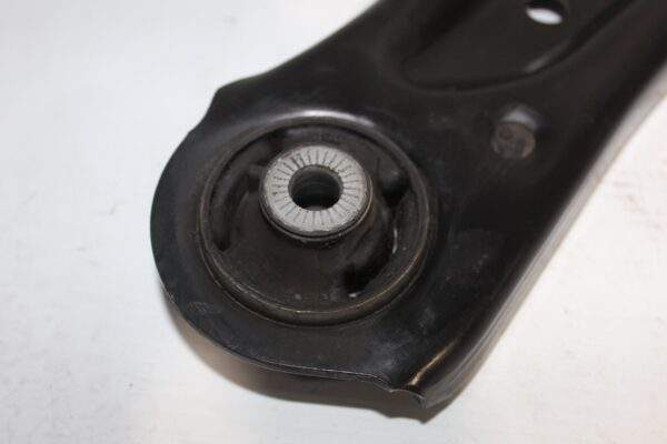 Audi 8V A3 S3 / Volkswagen Mk7 Golf Front Right Lower Control Arm 5Q0 407 152 R