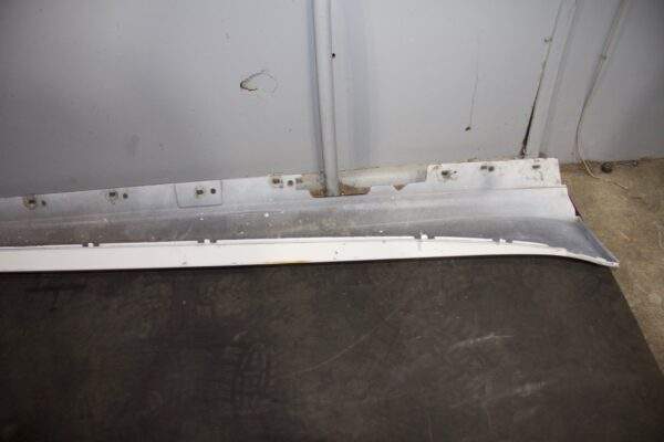 BMW F80 M3 Passenger Left LH Side skirt Sill Mould White