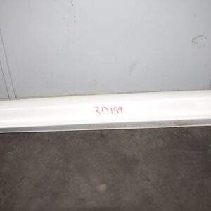 BMW F80 M3 Driver Right RH Side skirt Sill Mould White - Image 2