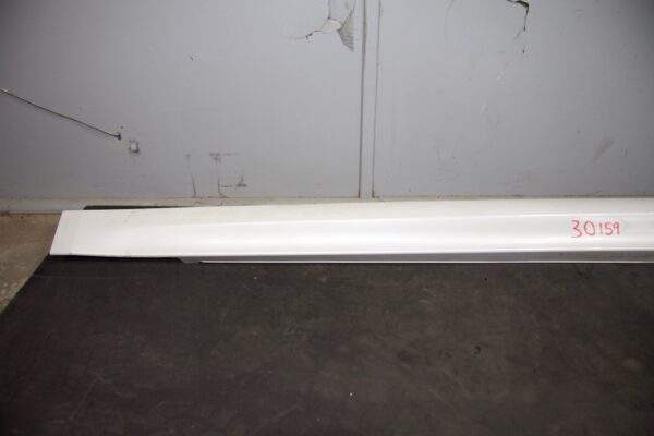 BMW F80 M3 Driver Right RH Side skirt Sill Mould White