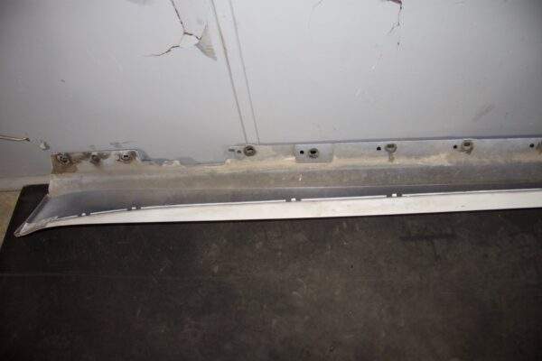 BMW F80 M3 Driver Right RH Side skirt Sill Mould White