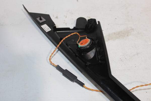 BMW F80 M3 Front Right Drivers Door Trim w Speaker 51337259384, 65139226357