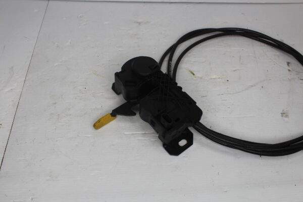 Mercedes Benz W176 W117 A CLA Class Bonnet Lock Latch A2468700558