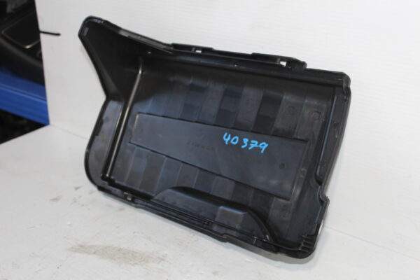 Mercedes Benz W176 W117 W156 A CLA GLA Class Battery Cover Box A2465410005