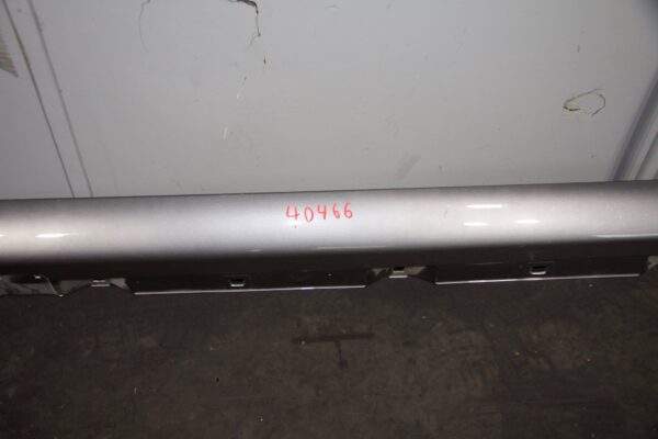 Mercedes Benz W176 W117 A CLA Class AMG Right Driver Side Skirt Mould Silver