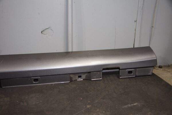 Mercedes Benz W176 W117 A CLA Class AMG Right Driver Side Skirt Mould Silver