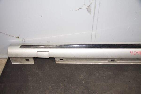 Mercedes Benz W176 W117 A CLA Class AMG Left Passenger Side Skirt Mould Silver