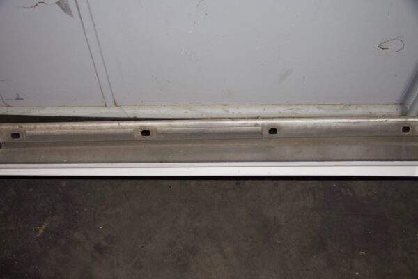 Mercedes Benz W176 W117 A CLA Class AMG Left Passenger Side Skirt Mould Silver