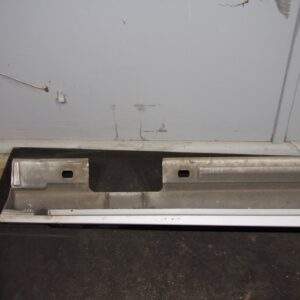 Mercedes Benz W176 W117 A CLA Class AMG Left Passenger Side Skirt Mould Silver - Image 4