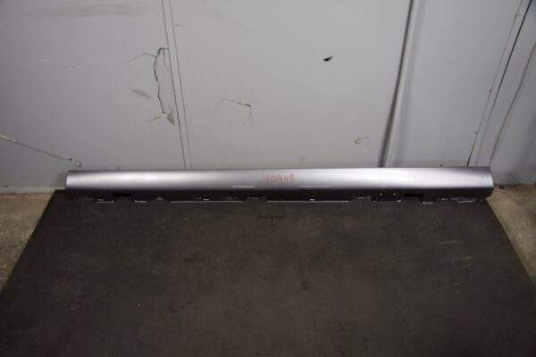 Mercedes Benz W176 W117 A CLA Class AMG Left Passenger Side Skirt Mould Silver
