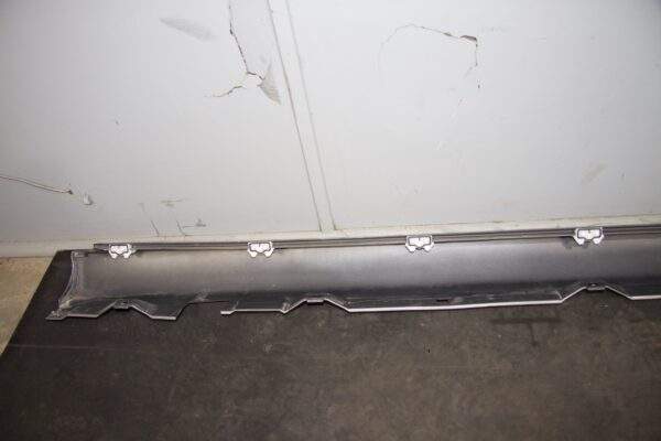 Mercedes Benz W176 W117 A CLA Class AMG Left Passenger Side Skirt Mould Silver