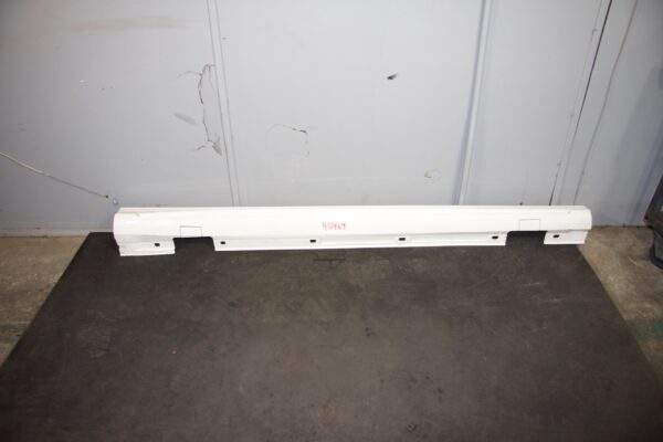 Mercedes Benz W176 W117 A CLA Class AMG Right Driver Side Skirt Mould White