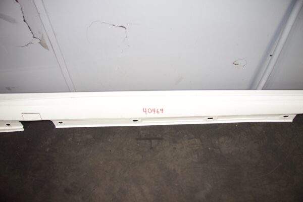 Mercedes Benz W176 W117 A CLA Class AMG Right Driver Side Skirt Mould White