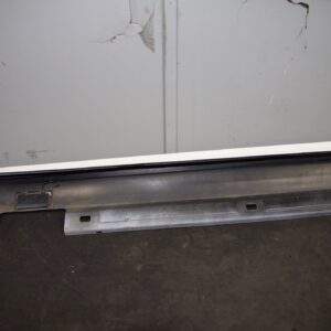Mercedes Benz W176 W117 A CLA Class AMG Right Driver Side Skirt Mould White - Image 5