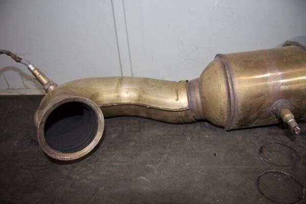 Mercedes Benz W176 W117 A45 CLA45 M133 Catalytic Converter Downpipe A1764900314
