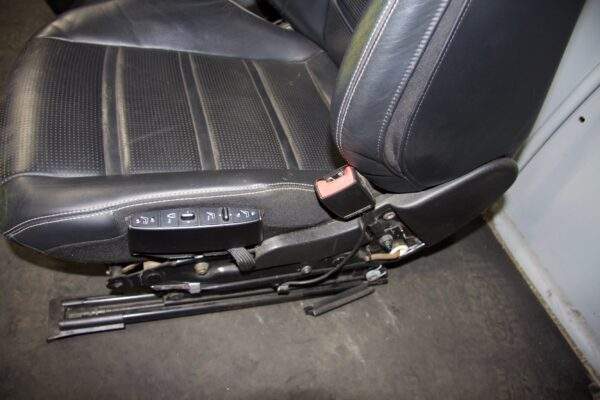 Mercedes Benz W212 E63 Front Seats Pair