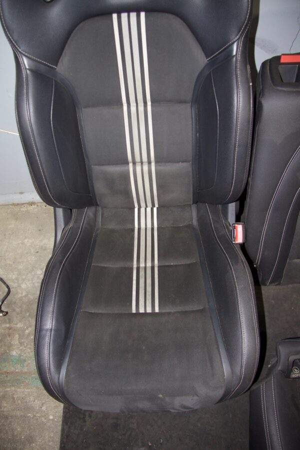 Mercedes Benz W176 W117 A250 CLA250 Night Package RECARO Seats