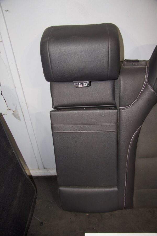 Mercedes Benz W176 W117 A250 CLA250 Night Package RECARO Seats