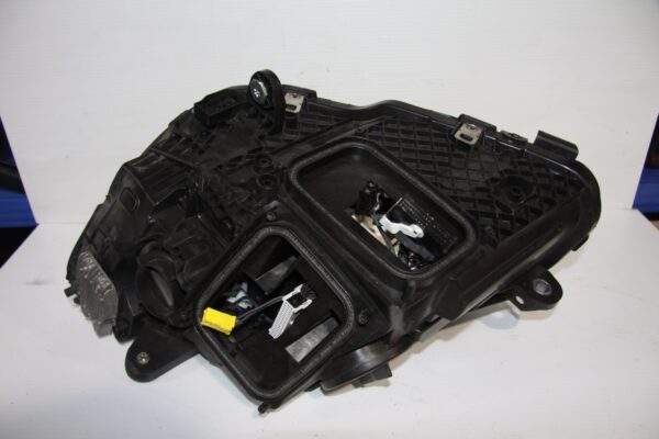 Mercedes Benz W205 C Class Front Right Headlight Headlamp Multibeam A2059069605