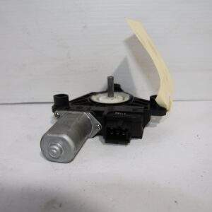 Mercedes Benz Rear Window Glass Motor Regulator A2139060602 - Image 4