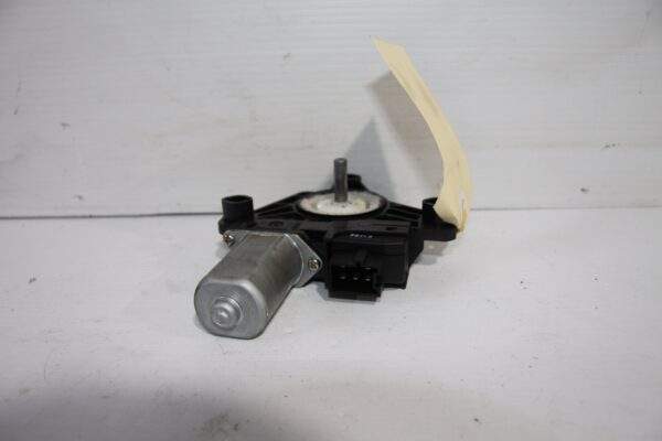 Mercedes Benz Rear Window Glass Motor Regulator A2139060602