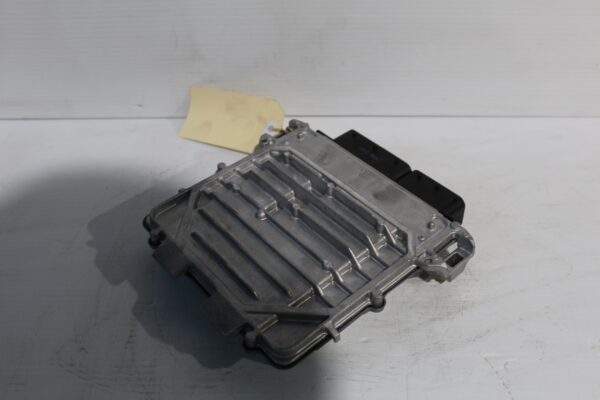 Mercedes Benz W177 A250 ECU ECM Engine Control Unit Module A2649001200