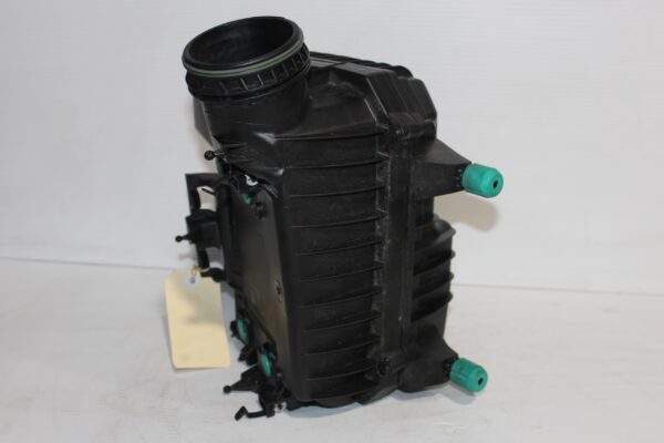 Mercedes Benz W177 Engine Air Intake Filter Box A2600902900