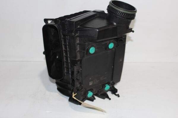 Mercedes Benz W177 Engine Air Intake Filter Box A2600902900